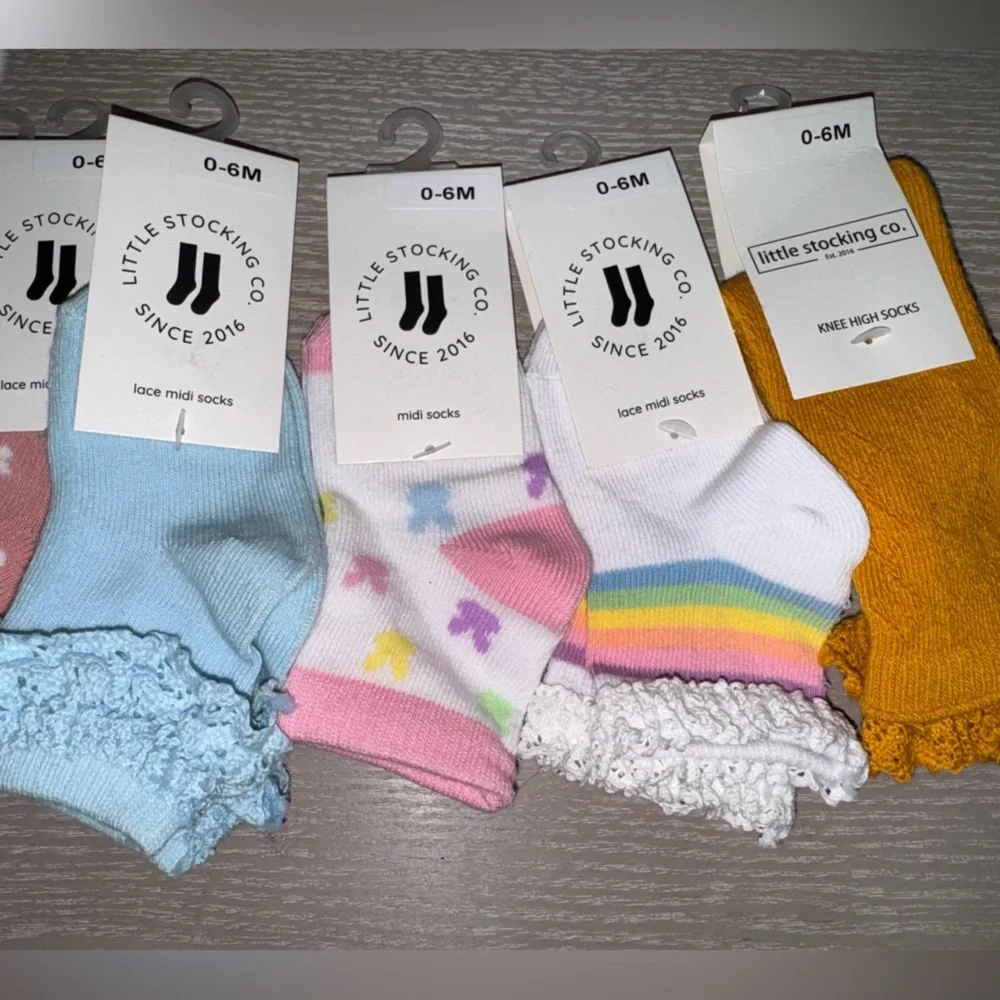 Little stocking co. 0-6 months lot of 6 socks.